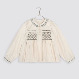 <img class='new_mark_img1' src='https://img.shop-pro.jp/img/new/icons14.gif' style='border:none;display:inline;margin:0px;padding:0px;width:auto;' />little cotton clothes<br>Gracie Smocked Blouse<br>Off White<br>(2-3y9-10y)