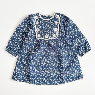 <img class='new_mark_img1' src='https://img.shop-pro.jp/img/new/icons14.gif' style='border:none;display:inline;margin:0px;padding:0px;width:auto;' />Bebe Organic<br>Amari Dress<br>Padded Ditsy Floral<br>(3y,4y,6y,8y,10y)