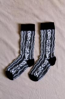 <img class='new_mark_img1' src='https://img.shop-pro.jp/img/new/icons14.gif' style='border:none;display:inline;margin:0px;padding:0px;width:auto;' />Bonjour diary<br>Twist Socks<br>Black<br>(S, M, L)