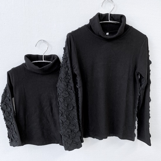 DECEMBER ロゴ入りタートルネックシャツ DECEMBER ロゴ入りタートルネックシャツ DECEMBER ロゴ入り