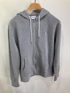 Maison Kitsune(メゾンキツネ) - ARTHUR FASHION WORLD