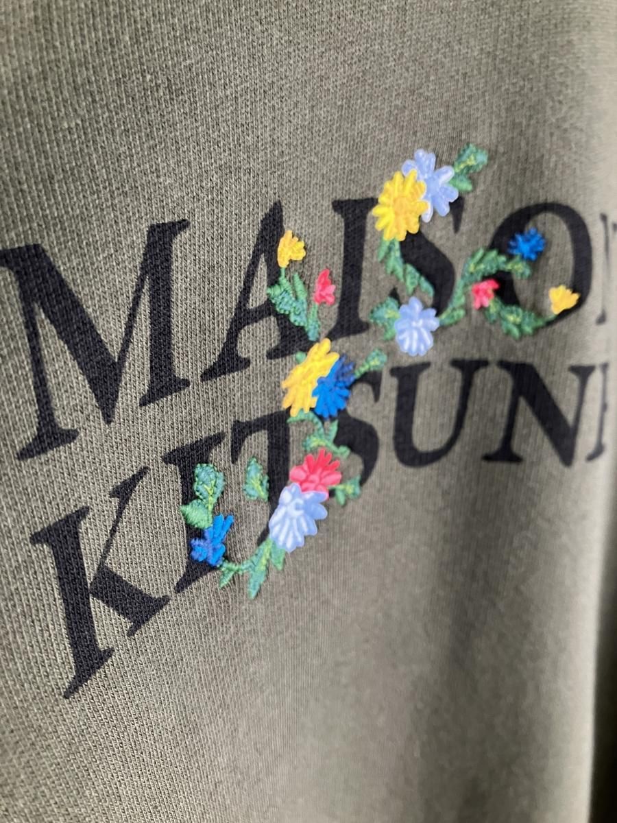 ［極美品］MAISON KITSUNÉ 刺繍トレーナー 極美品］MAISON KITSUNÉ 刺繍トレーナー