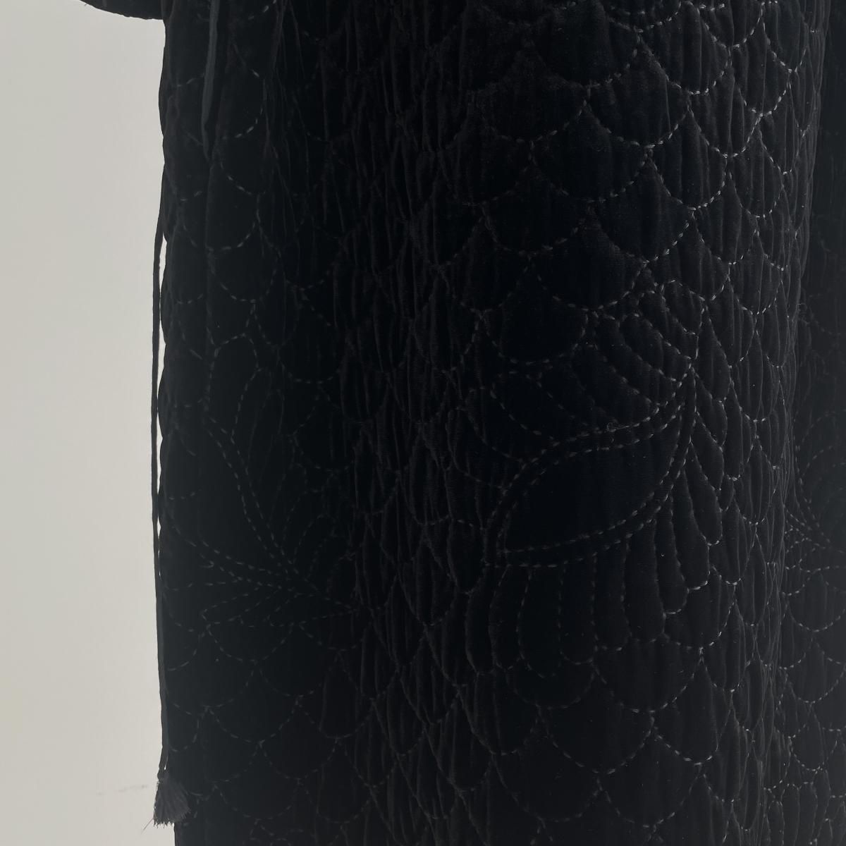 TOWAVASE Permanent TOWAVASE (ペルマナン トワヴァーズ) robe