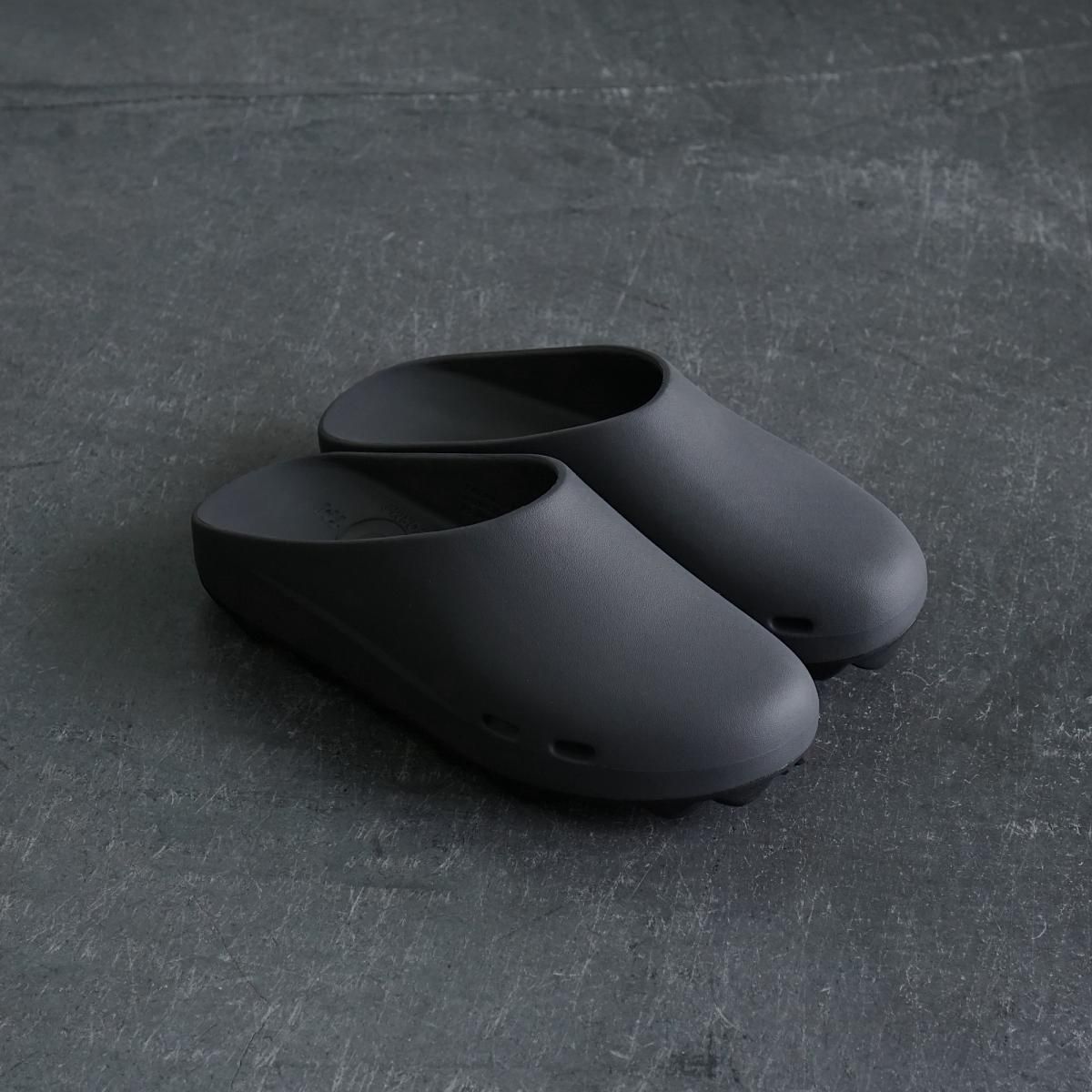 Pod 第一世代　Spa￼ce Gray PPACO LUX-1（AIR STUDDED SOLE） / PPA2412003*SD#GH - ARTHUR
