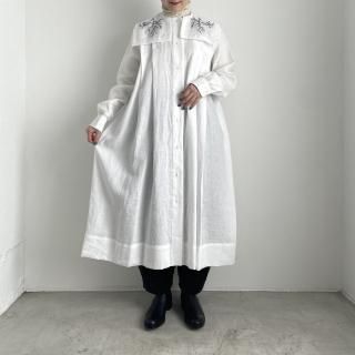 TOWAVASE Vent dress/29-0024S