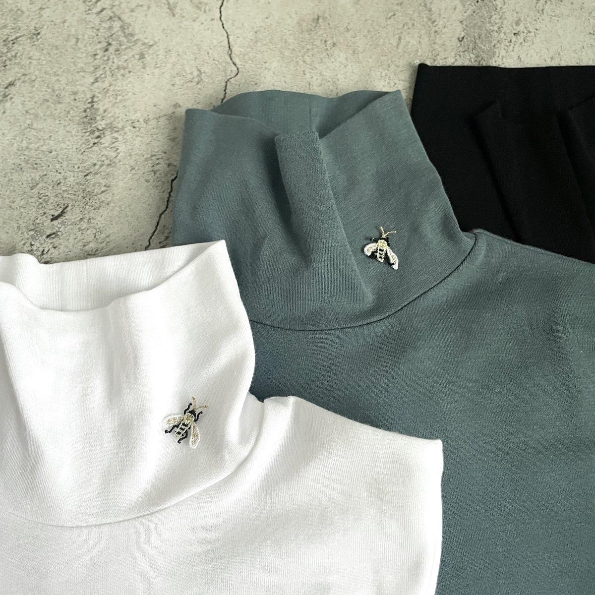 ANTIPAST Cotton Frice High neck T-shirt with Bee(蜂モチーフ ANTIPAST Cotton Frice High neck T-shirt with Bee(蜂モチーフ