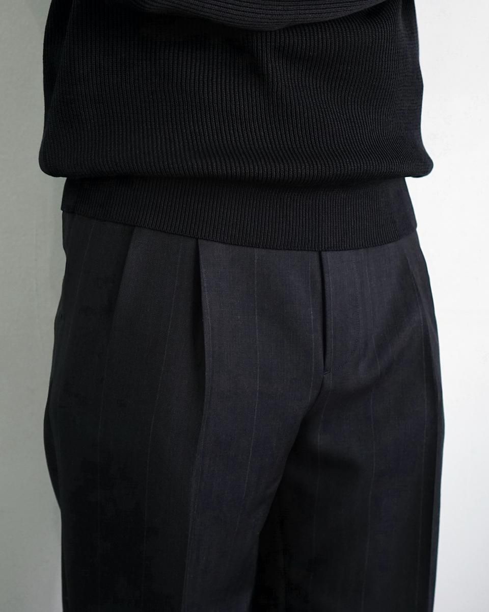 25SS AURALEE BLUEFACED WOOL TWO-TUCK SLACKS / A25SP02BA*PT 25SS AURALEE BLUEFACED WOOL TWO-TUCK SLACKS / A25SP02BA*PT
