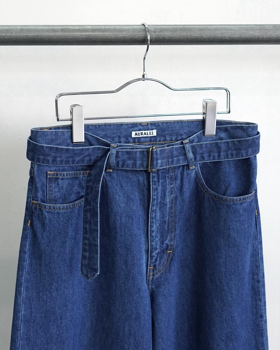 25SS AURALEE SELVEDGE LIGHT OZ DENIM BELTED PANTS