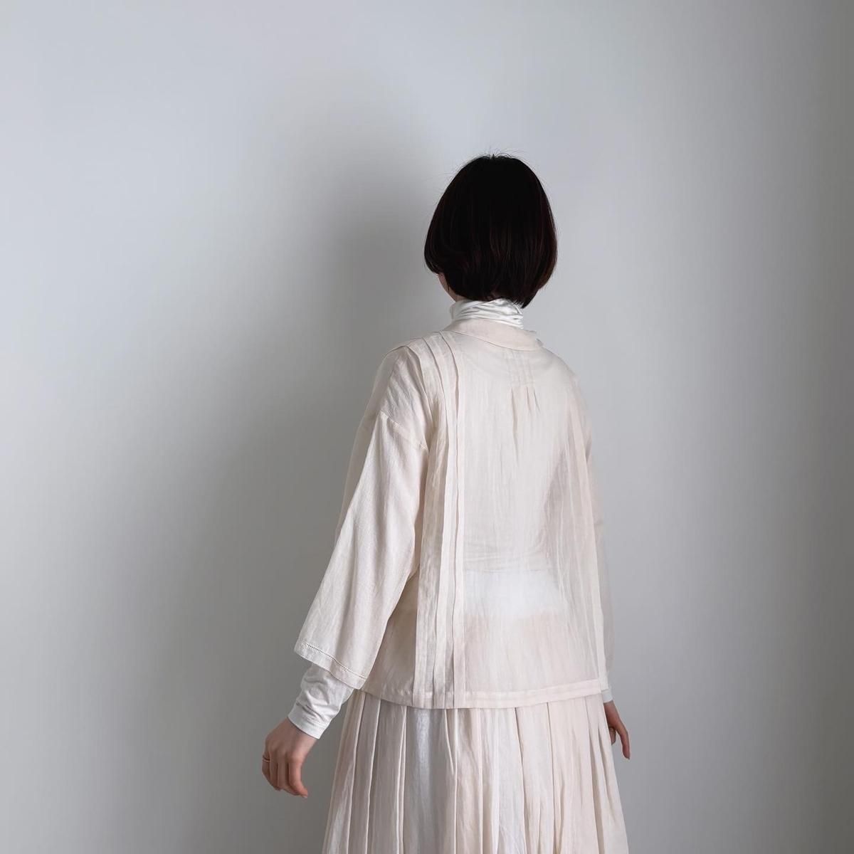 ANTIPAST Cotton Lawn Blouse (蜂モチーフつき)/LB101*SL#IT