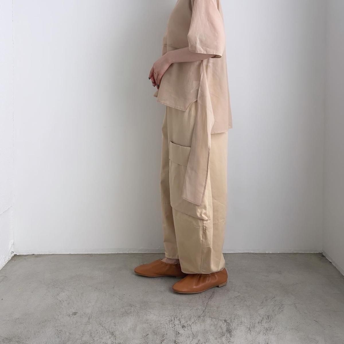 TENNE HANDCRAFTED MODERN military barrel pants(コットン