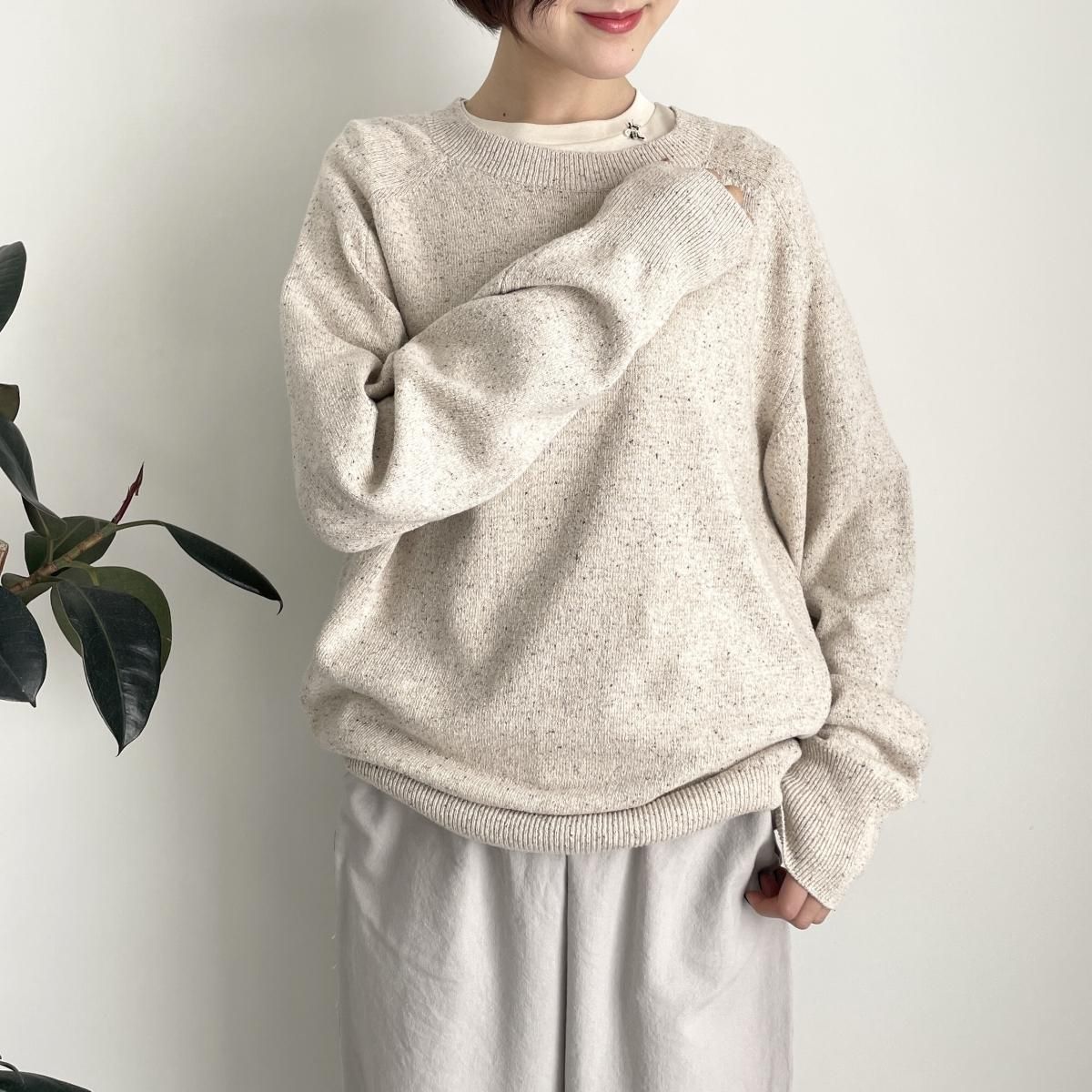ANTIPAST Cotton Frice T-shirt with Bee(蜂モチーフ付き定番T
