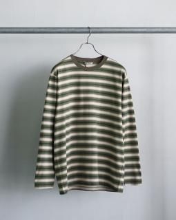 <img class='new_mark_img1' src='https://img.shop-pro.jp/img/new/icons13.gif' style='border:none;display:inline;margin:0px;padding:0px;width:auto;' />25AW AURALEE GRADIENT STRIPE JERSEY L/S TEE / A25AP01GJ*CL#GH