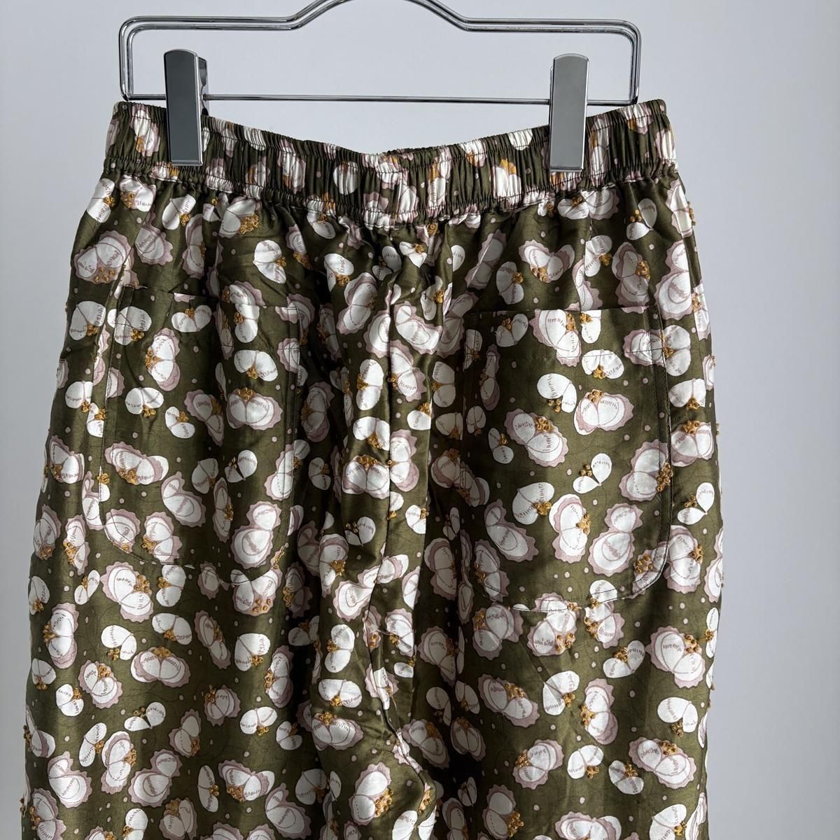 7/6日まで❗️BUNON(ブノン)EMBROIDERY GATHER PANTS BUNON Kahdi Silk Flower Print & Embroidery Tuck Pants
