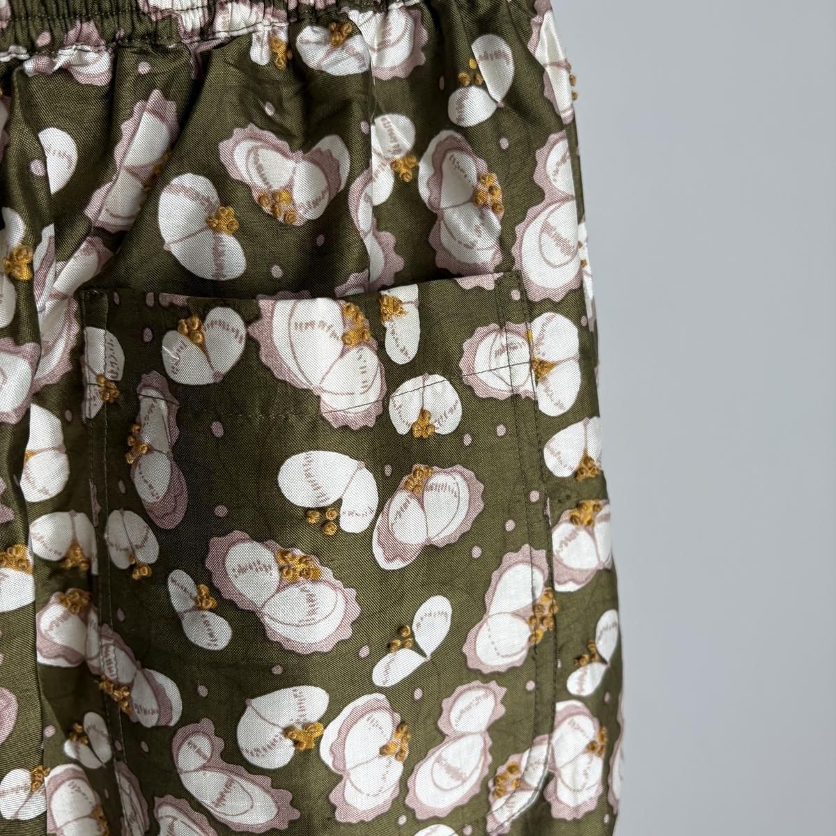 7／6日まで❗️BUNON(ブノン)EMBROIDERY GATHER PANTS BUNON Kahdi Silk Flower Print ＆ Embroidery Tuck Pants