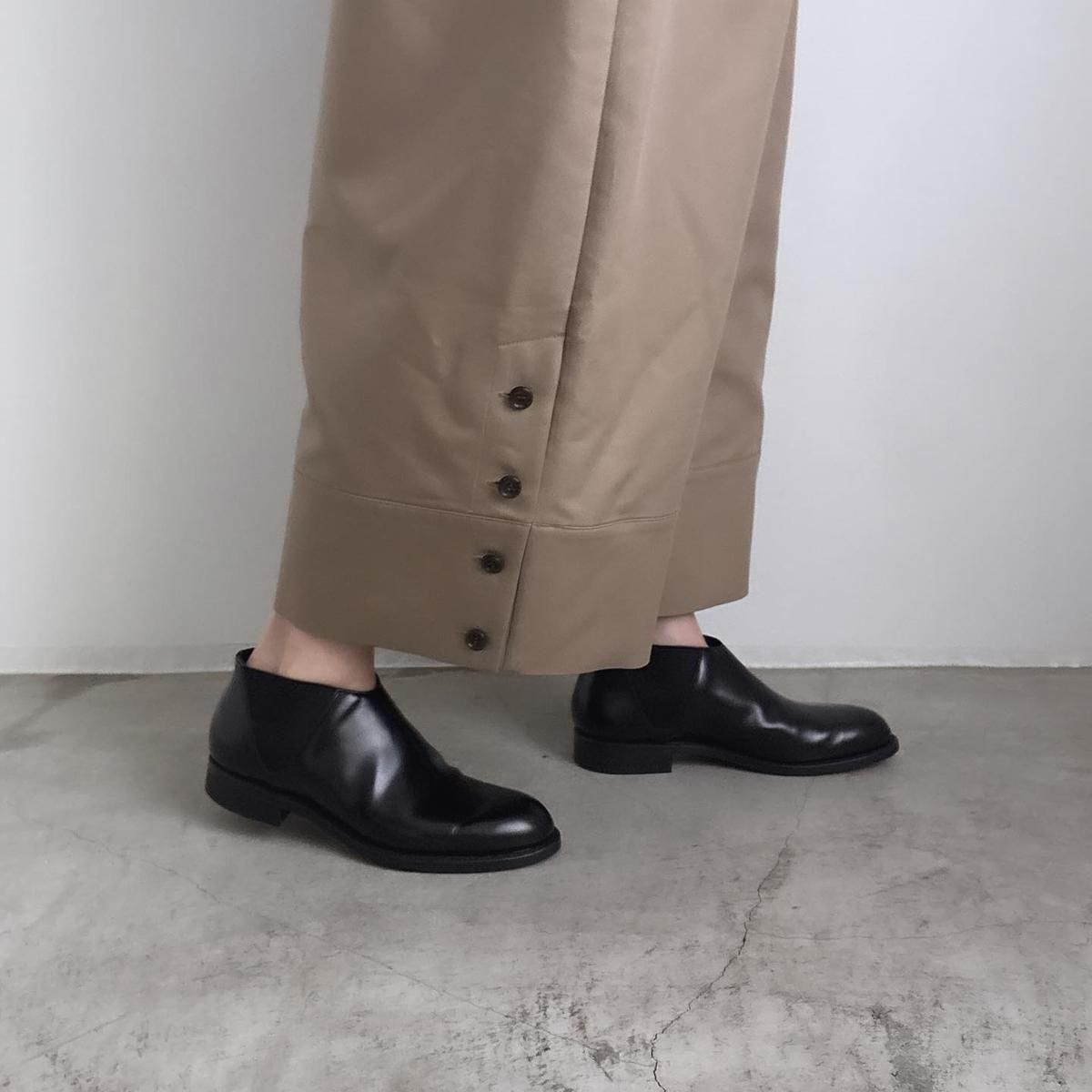 オカイユ　 TENNE HANDCRAFTED MODERN ニットパンツ TENNE HANDCRAFTED MODERN テンハンドクラフテッドモダン