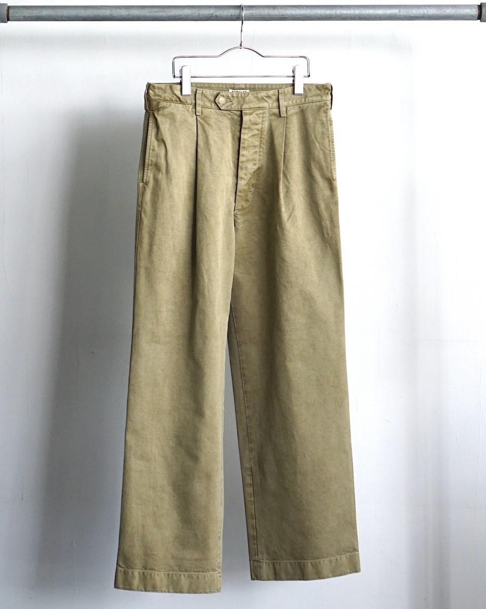 25AW AURALEE PRODUCT DYED FINX CHINO ONE-TUCK PANTS / A25AP01CP*PT 25AW AURALEE PRODUCT DYED FINX CHINO ONE-TUCK PANTS / A25AP01CP*PT