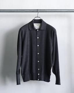 ⭐︎ジャス⭐︎argue アギュー　Tシャツニット　ニット　ネイビー argue アギューTシャツニットニットネイビー