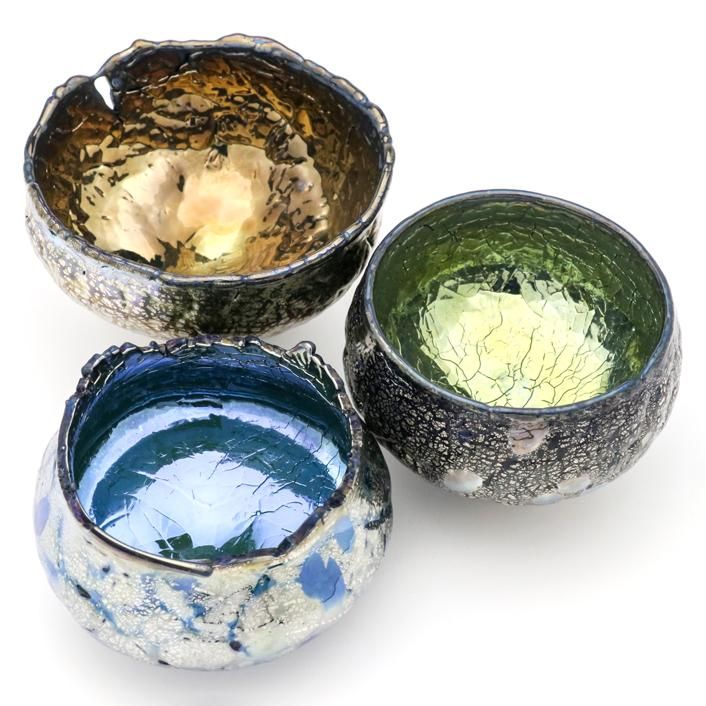 鉛筆アート「薔薇と二枚貝と陶器の湯呑」1点物、真筆 絵画