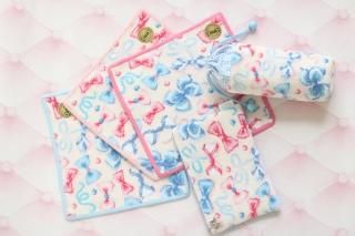 希少 黒入荷 フェイラー ピンク 限定 ハンカチ サムシングブルーリボン コラボ リボン協会 ハンカチ Www Solidarite Numerique Fr