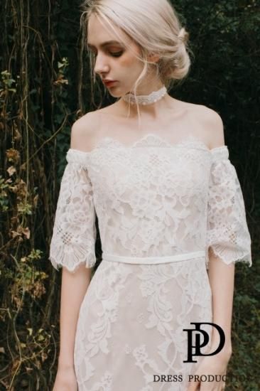 クラシカルレース オフショルダー ウエディングドレス W19 Dressproduction クラシカルレース オフショルダー ウエディングドレス W19 Dressproduction