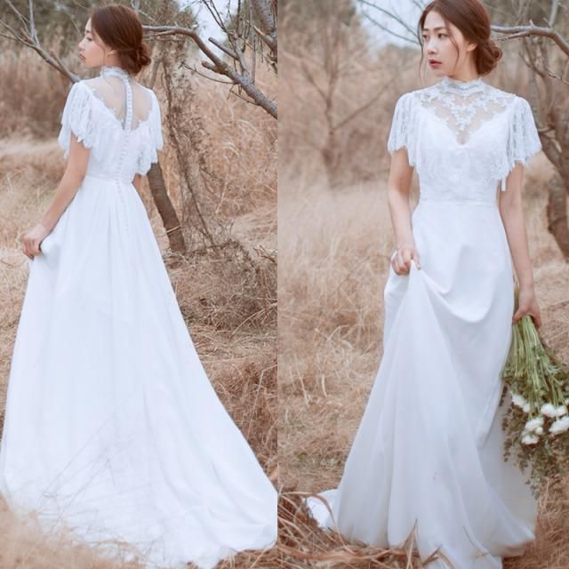 クラシカル フリルショルダー ハイネック ウエディングドレス W25 Dressproduction クラシカル フリルショルダー ハイネック ウエディングドレス W25 Dressproduction