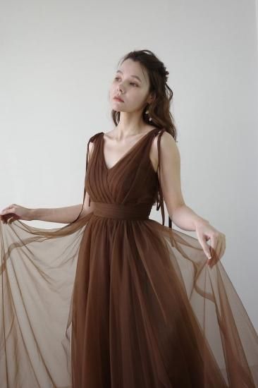 リボンショルダー Vネック ブラウン チュールドレス(W271) - DRESSPRODUCTION