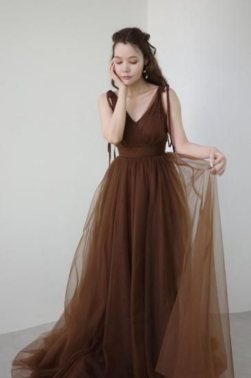 リボンショルダー Vネック ブラウン チュールドレス(W271) - DRESSPRODUCTION
