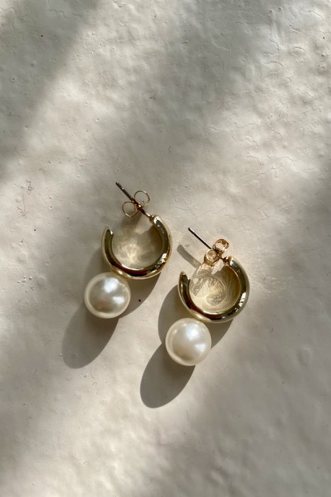 pearl ring earring<br>gold