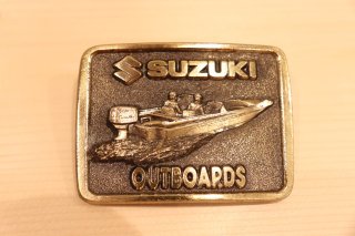 SUZUKI buckle
