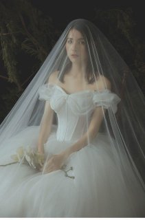 オフショルダー トレーン 白 ウエディングドレス 二次会 花嫁 ワンピース ドレス ロングドレス パーティードレス 