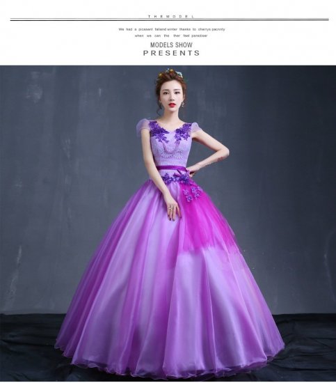 二次会　花嫁　ドレス　薄紫　可愛い　ウェディング　カラードレス