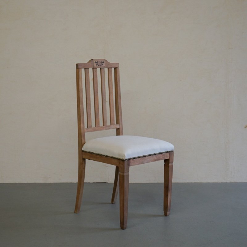 -dining chair