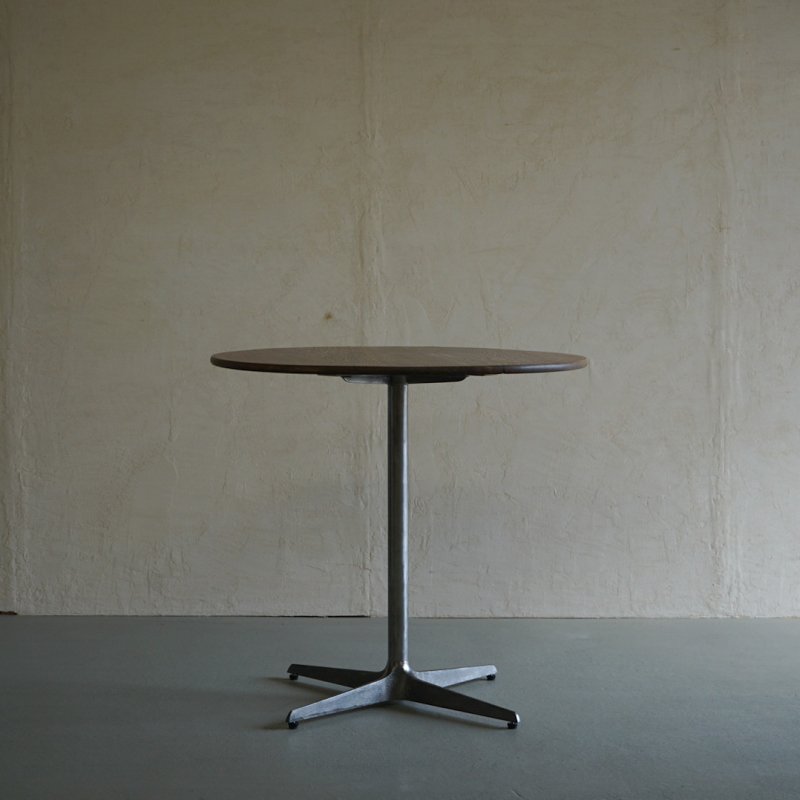 饦ɥơ֥-steel leg round table