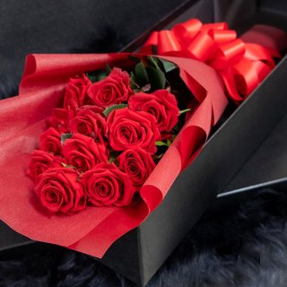 プレミアムプリザーブドローズ 12本薔薇花束 ギフトボックス