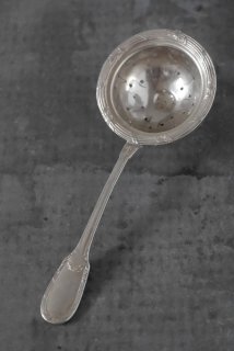 Tea strainer