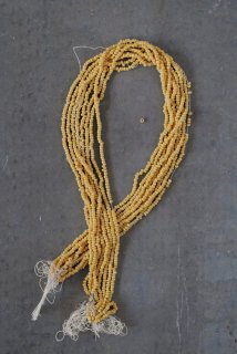 Antique beads (oeuf)