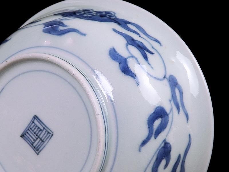 古伊万里　染付　七宝紋に梅の図　膾皿　５客　381AS-CAv 数と骨董】古伊万里染付菊花七宝繋文輪花皿 d19.7cm Imari Blue