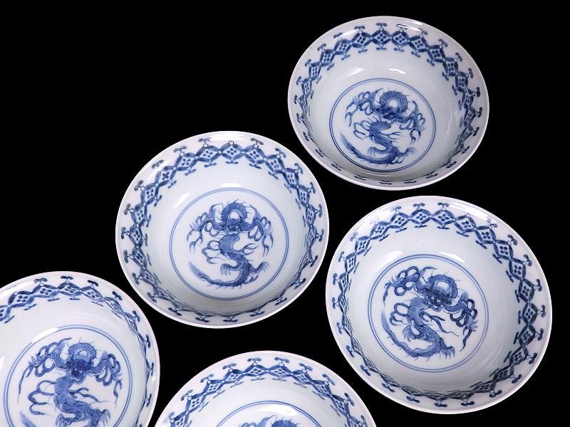 古伊万里　染付　七宝紋に梅の図　膾皿　５客　381AS-CAv 古伊万里 染付 七宝繋ぎ紋に龍の図 膾皿 5枚セット