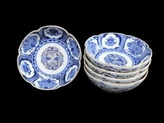 古伊万里　色絵　芭蕉葉に花の図　５寸皿　２枚　A674AS-CFw 古伊万里 色絵 芭蕉葉に花の図 5寸皿 2枚 A674AS-CFw