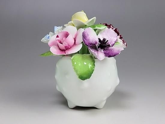 ROYAL DOULTON ロイヤルドルトン 陶磁花 置物 ROYAL DOULTON ロイヤルドルトン 陶磁花 置物