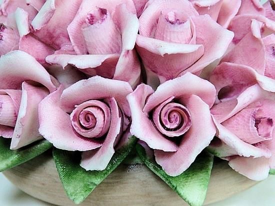 Capodimonte カポディモンテ 陶磁花 薔薇 置物 Capodimonte カポディモンテ 陶磁花 薔薇 置物