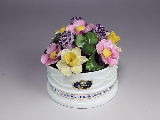 エインズレイ　花瓶　AYNSLEY ELIZABETH ROSE 41R19Oh2X5S._UF350,350_QL50_.jpg