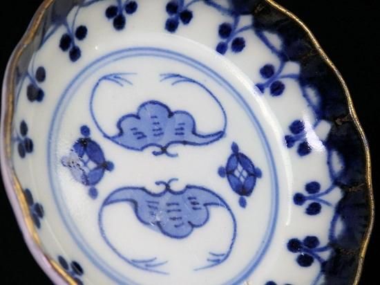 古伊万里 染付 蝙蝠に七宝紋図三寸皿 豆皿 古伊万里 染付 蝙蝠に七宝紋図三寸皿 豆皿