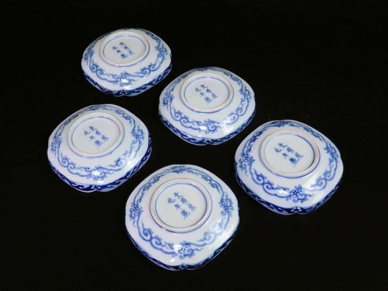 大聖寺伊万里 金襴手 鳳凰に毘沙門亀甲紋図 四方角皿 5枚セット 大聖寺伊万里 金襴手 鳳凰に毘沙門亀甲紋図 四方角皿 5枚セット