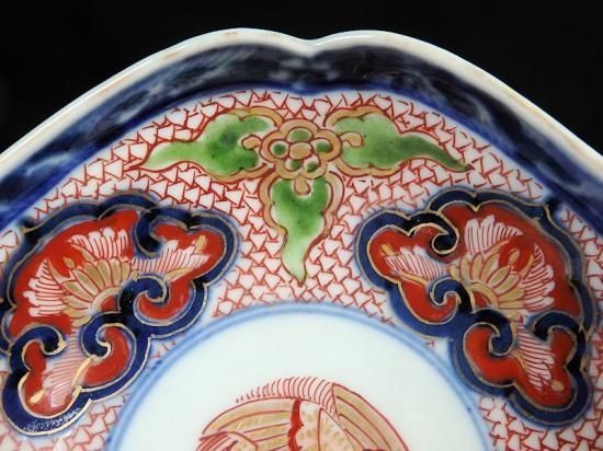 大聖寺伊万里 金襴手 鳳凰に毘沙門亀甲紋図 四方角皿 5枚セット 大聖寺伊万里 金襴手 鳳凰に毘沙門亀甲紋図 四方角皿 5枚セット