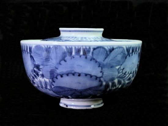 公式の店舗 染付 古伊万里 雪輪に若松紋の図 江戸期 蓋茶碗 工芸品