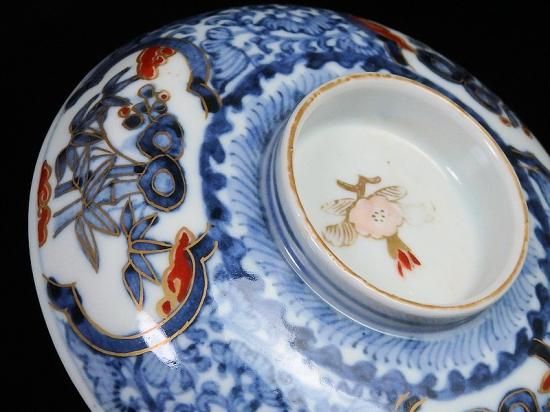 大聖寺伊万里 染錦 赤玉に獅子 瓔珞紋図 蓋茶碗 2客セット
