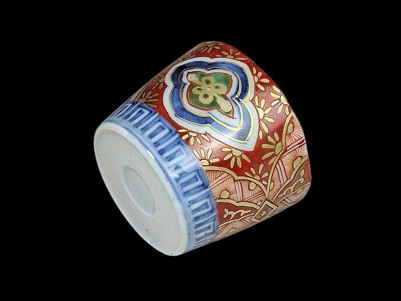 大聖寺伊万里　金襴手松竹梅に菊花四方襷紋の図　大振蕎麦猪口　E604AS-CUa 大聖寺伊万里 金襴手 菊花四方襷紋に松竹梅図 大振蕎麦猪口