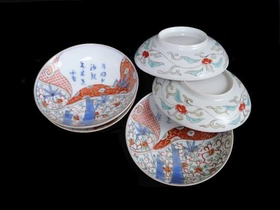 大聖寺伊万里　色絵　竹笹に梅の図　豆皿　F166AS-CTz 大聖寺伊万里 色絵 竹笹に梅の図 豆皿 F166AS-CTz