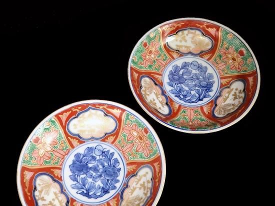 在庫処分 激安 大聖寺伊万里 金襴手 窓絵 松竹梅に牡丹図 4寸皿 3枚セット 工芸品